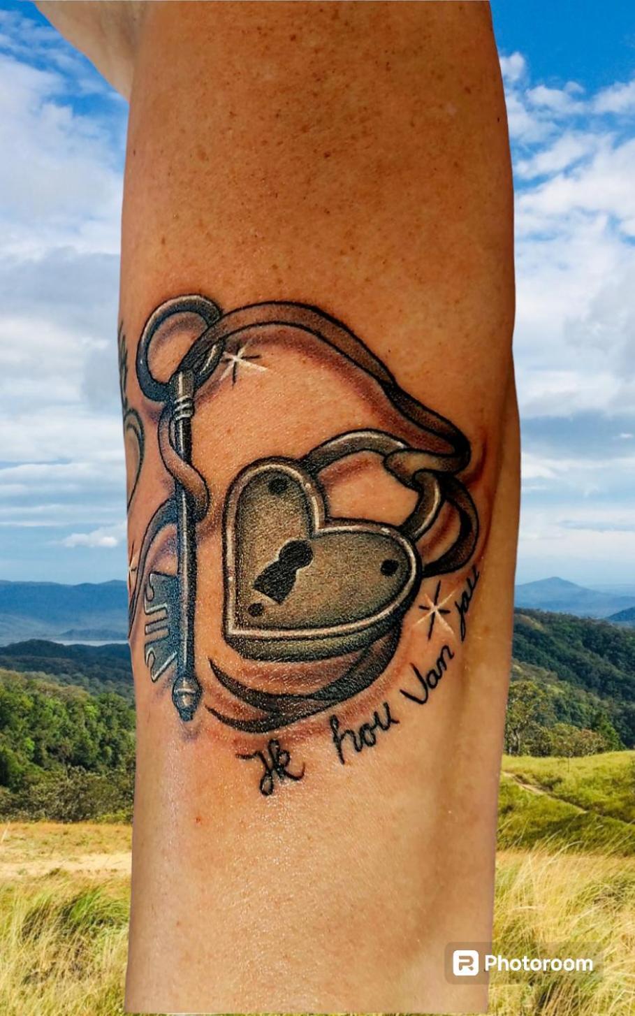 Tattoo Pension Mit Restaurant Und Tattoo-Studio Mörtschach エクステリア 写真